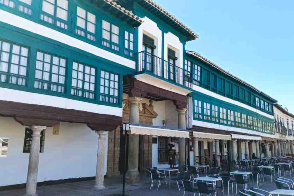 Apto. Singular En La Mancha Banco De Inversiones Argamasilla De Alba Exterior photo